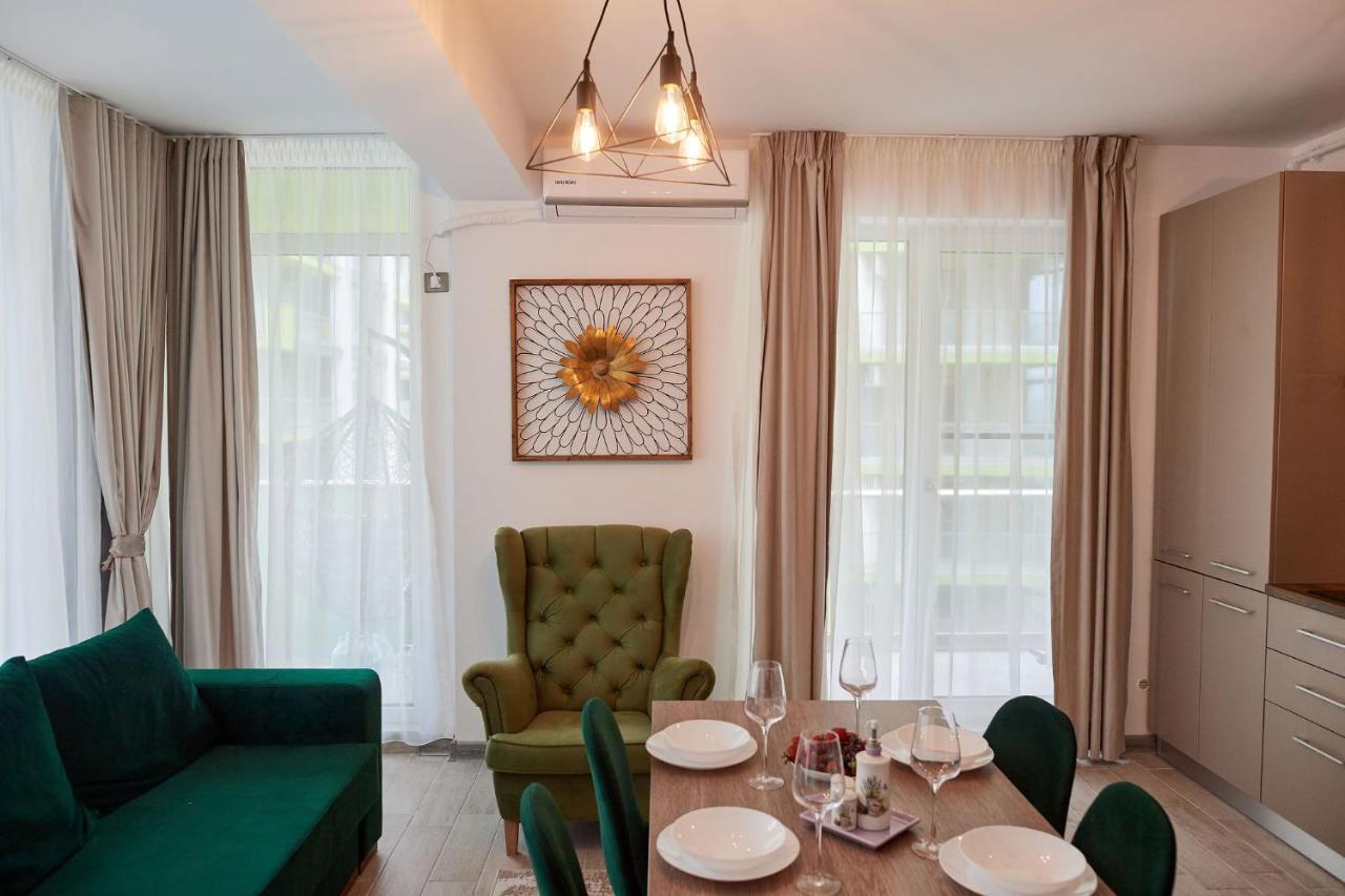 Sea La Vie 2Br Apt Spa N Pool Beach Resort Năvodari Extérieur photo